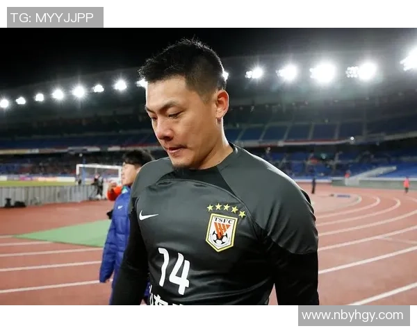 王大雷:从青涩门将到国家队主力,背后的坚持与奋斗