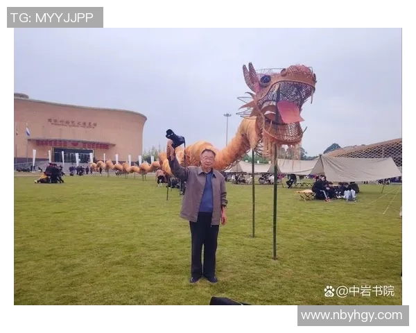 聚焦绿茵巨星成长轨迹与赛场传奇故事全景解析与精神魅力篇章展望